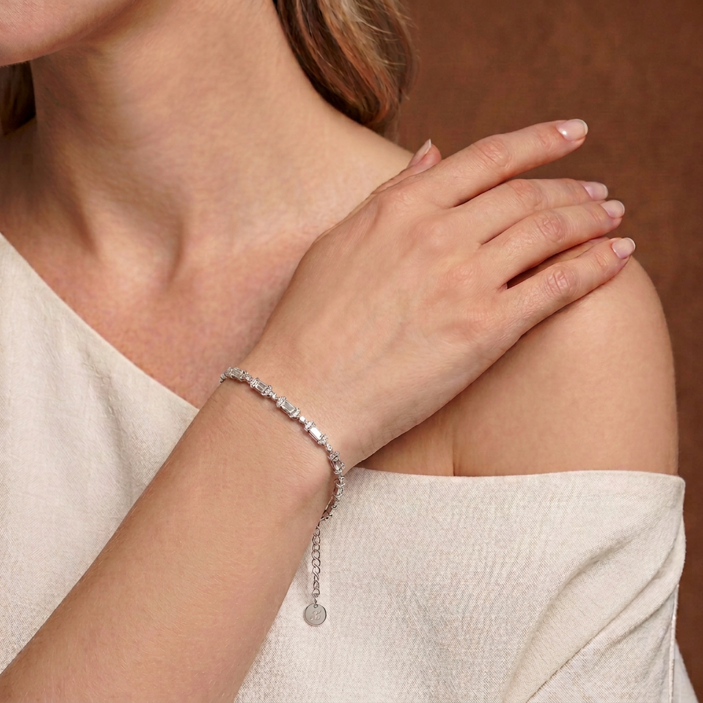 Vintage-Inspired Baguette & Pave Diamond Gold Bracelet