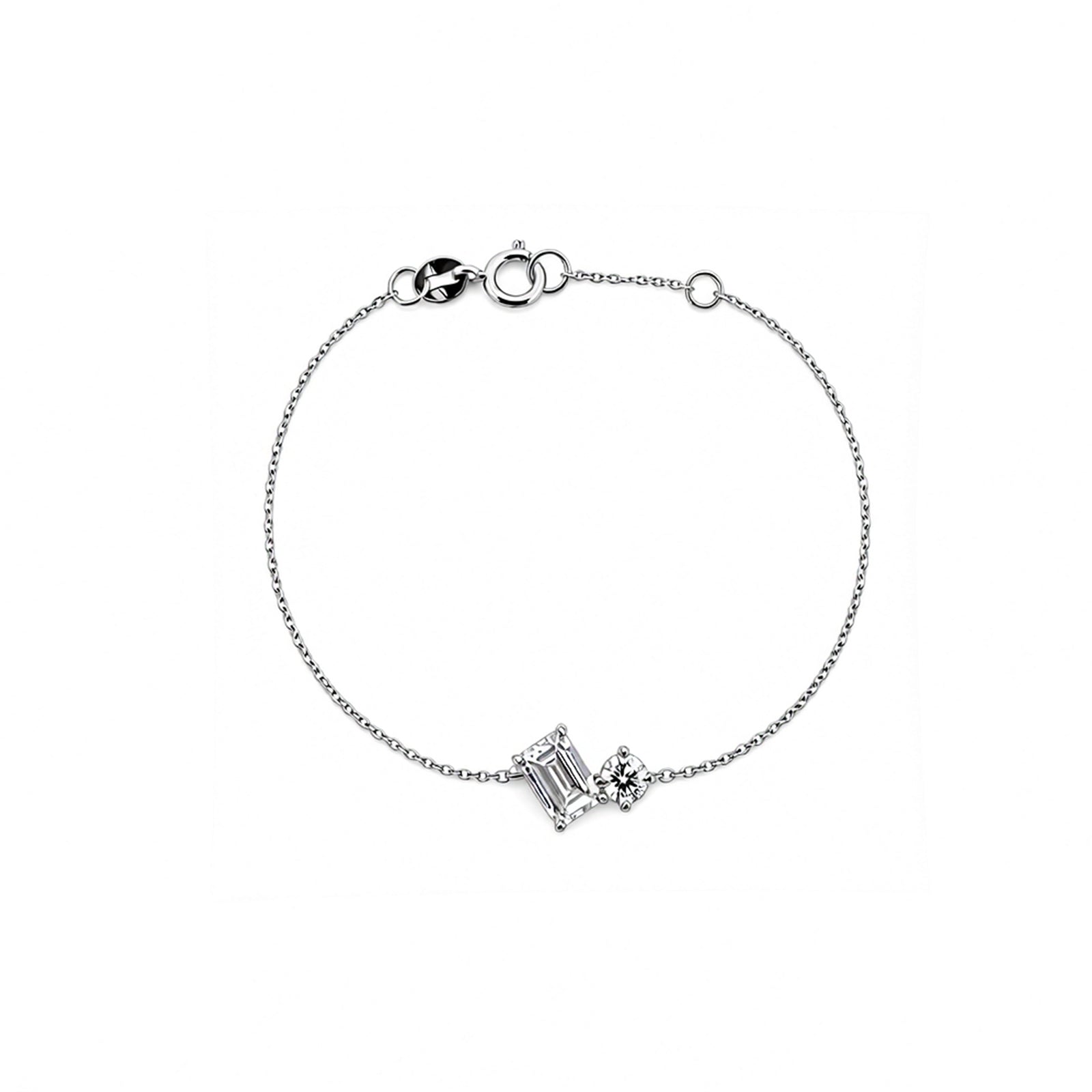Tilted Emerald & Round Cut Dainty Bracelet