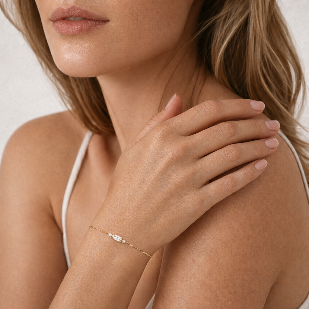 Baguette & Round Cut Dainty 3-Stone Bracelet