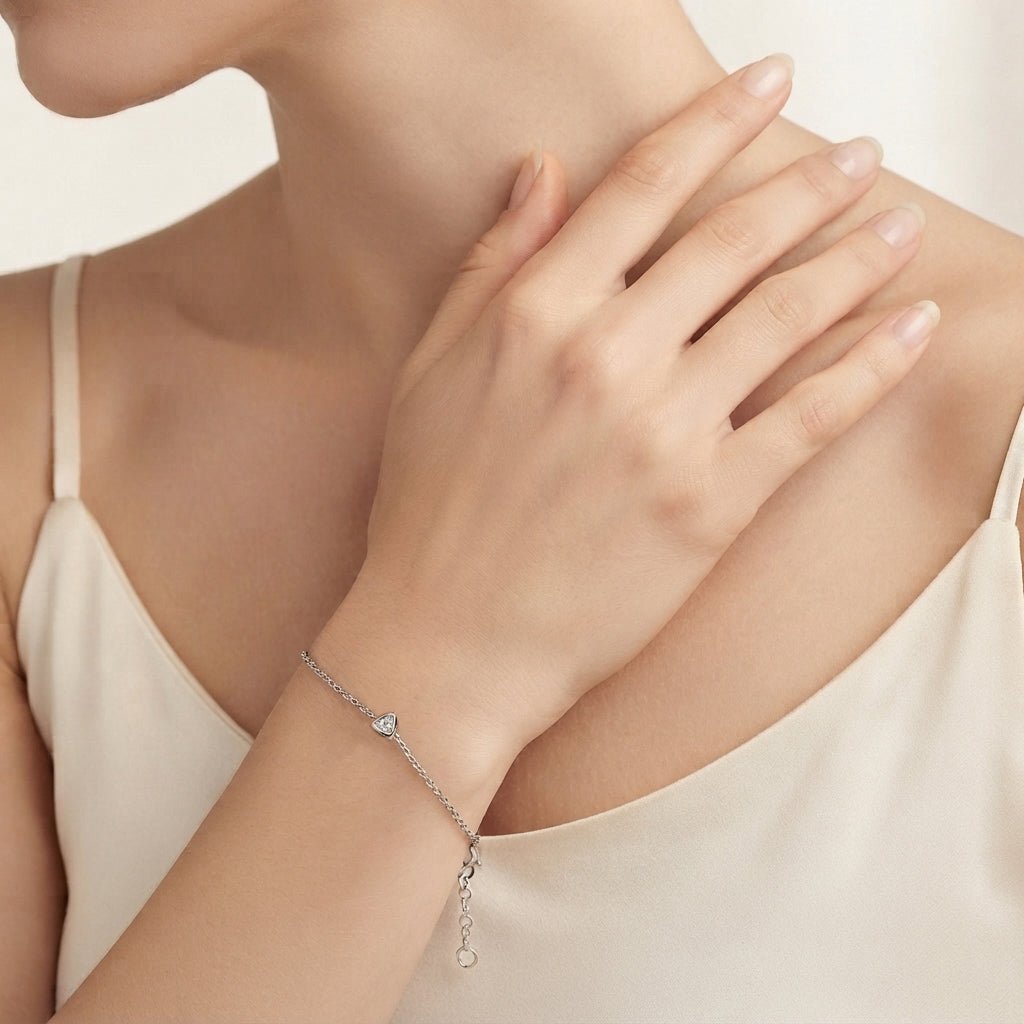 "Morning Dew" Teardrop Gold Bracelet