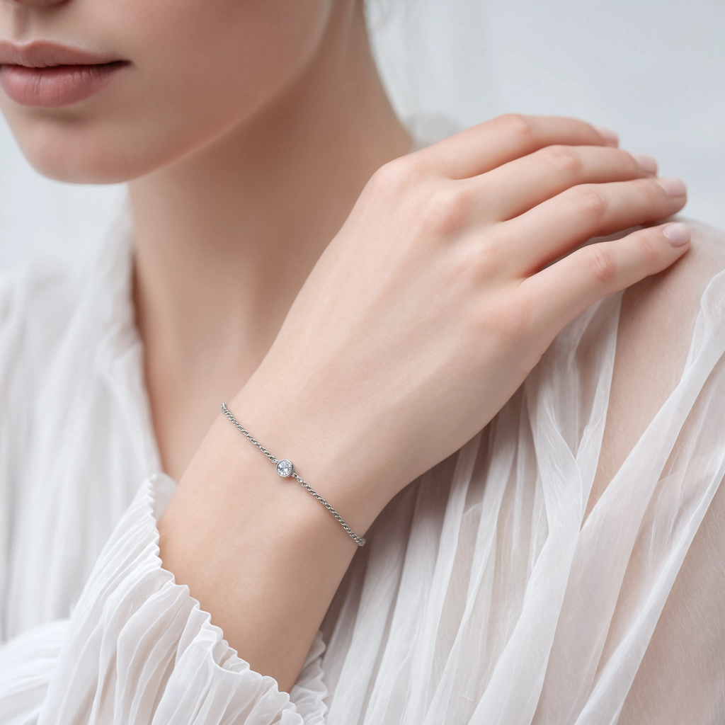 "Eternal Knot" Diamond Gold Rope Bracelet