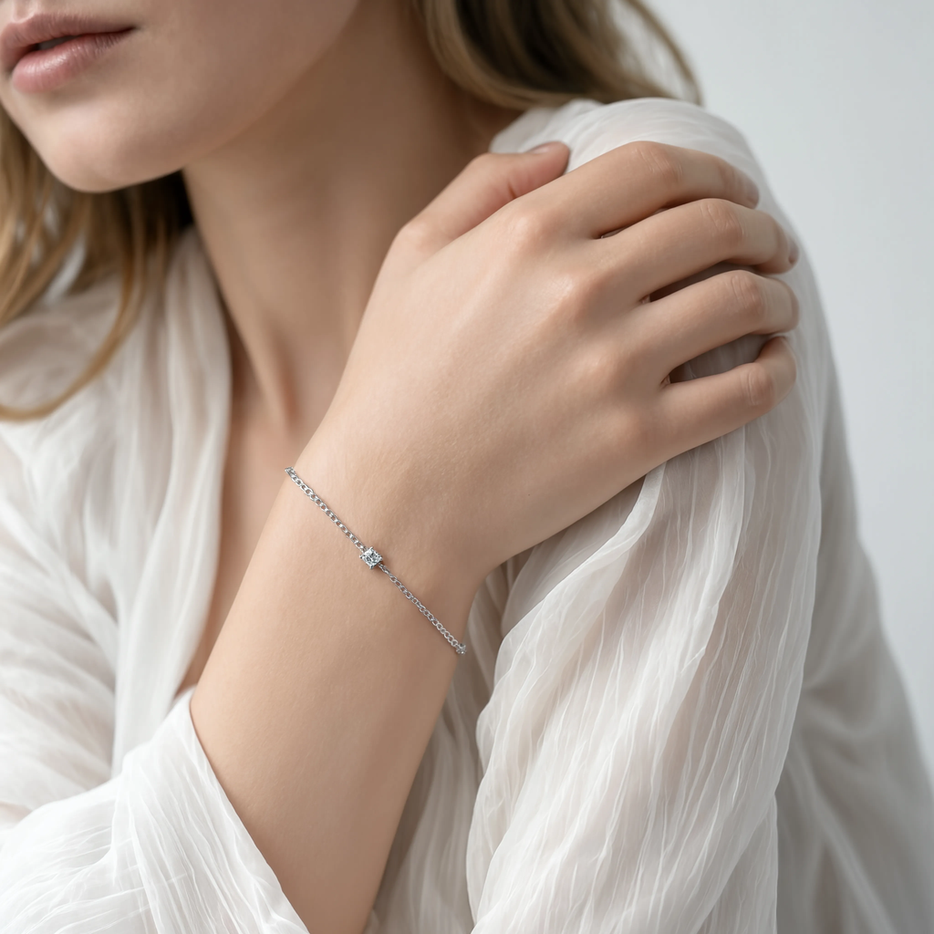 Princess-Cut Diamond Gold Dainty Prong Bracelet