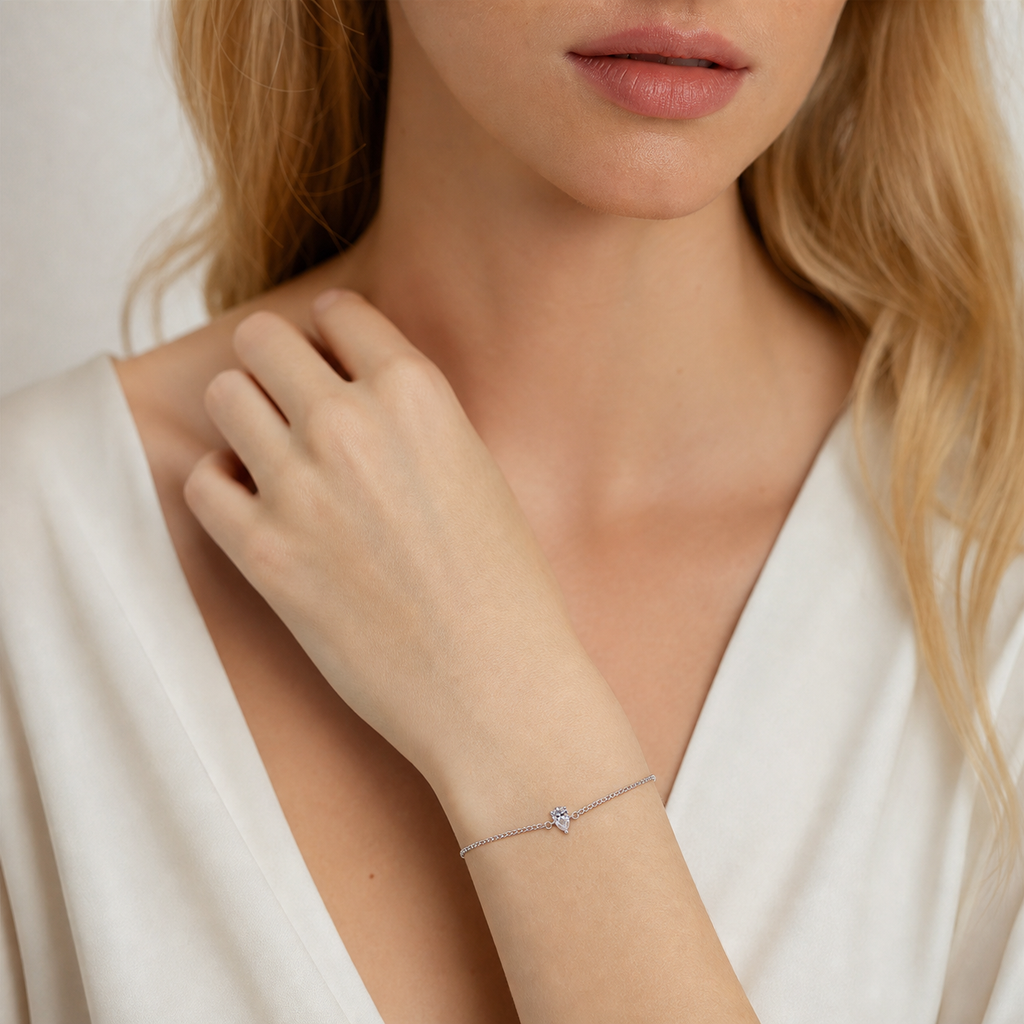 Minimalist Teardrop Solitaire Gold Bracelet