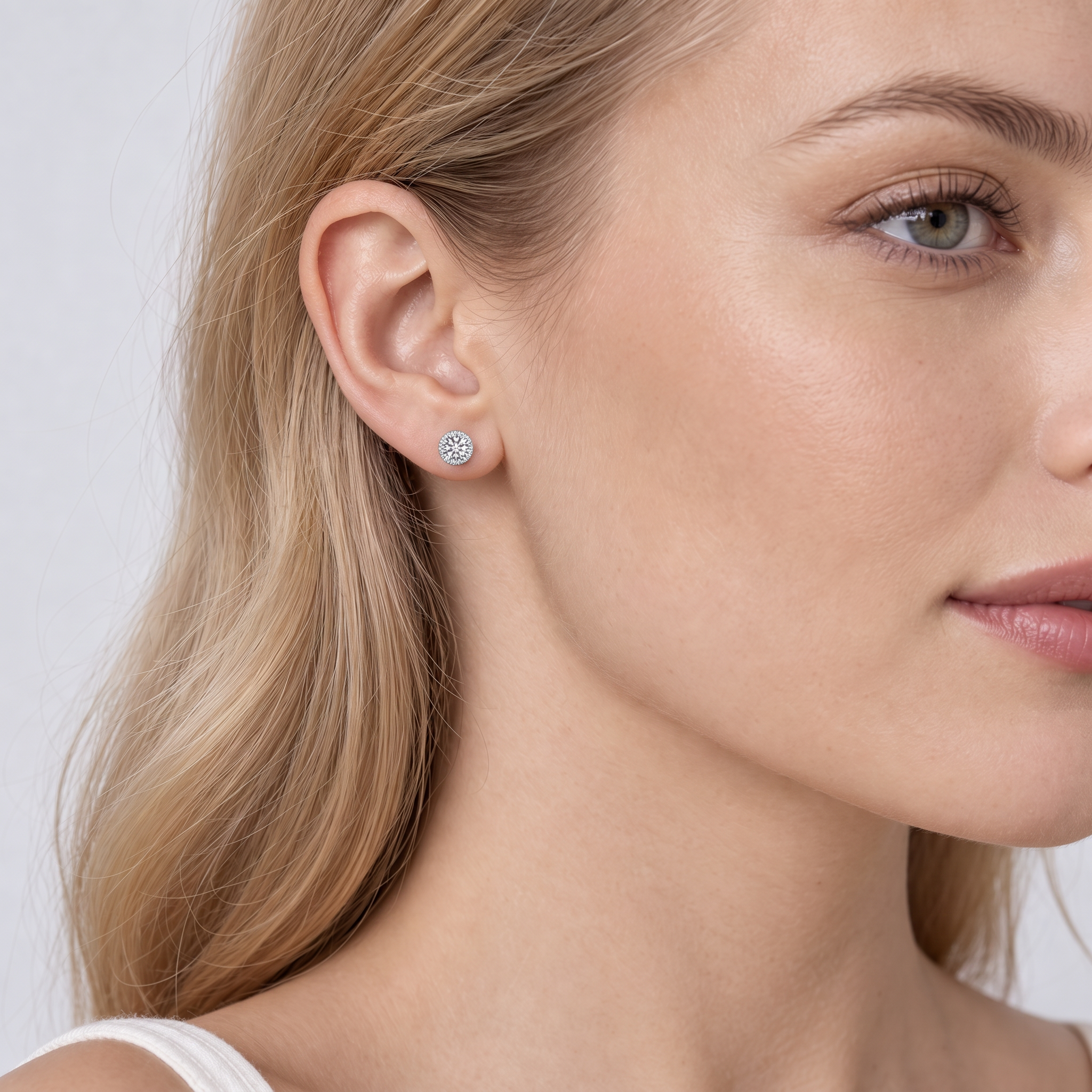 14K Yellow Gold Halo Diamond Stud Earrings with Milgrain Detail