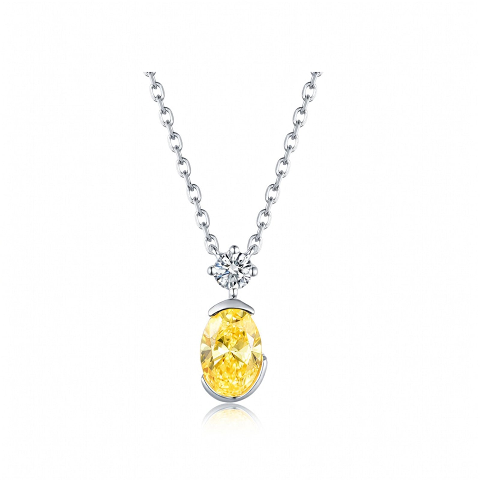 Roung and oval shaped diamond Necklace