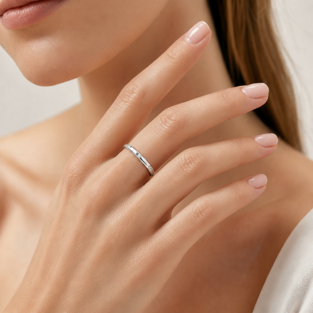 Elegant 14K Yellow Gold Thin Band Ring with Lab-Diamonds