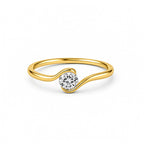 Elegant Wavy Rose Gold Diamond Ring