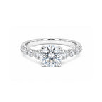 Round Three-Stone Ring Timeless Elegance